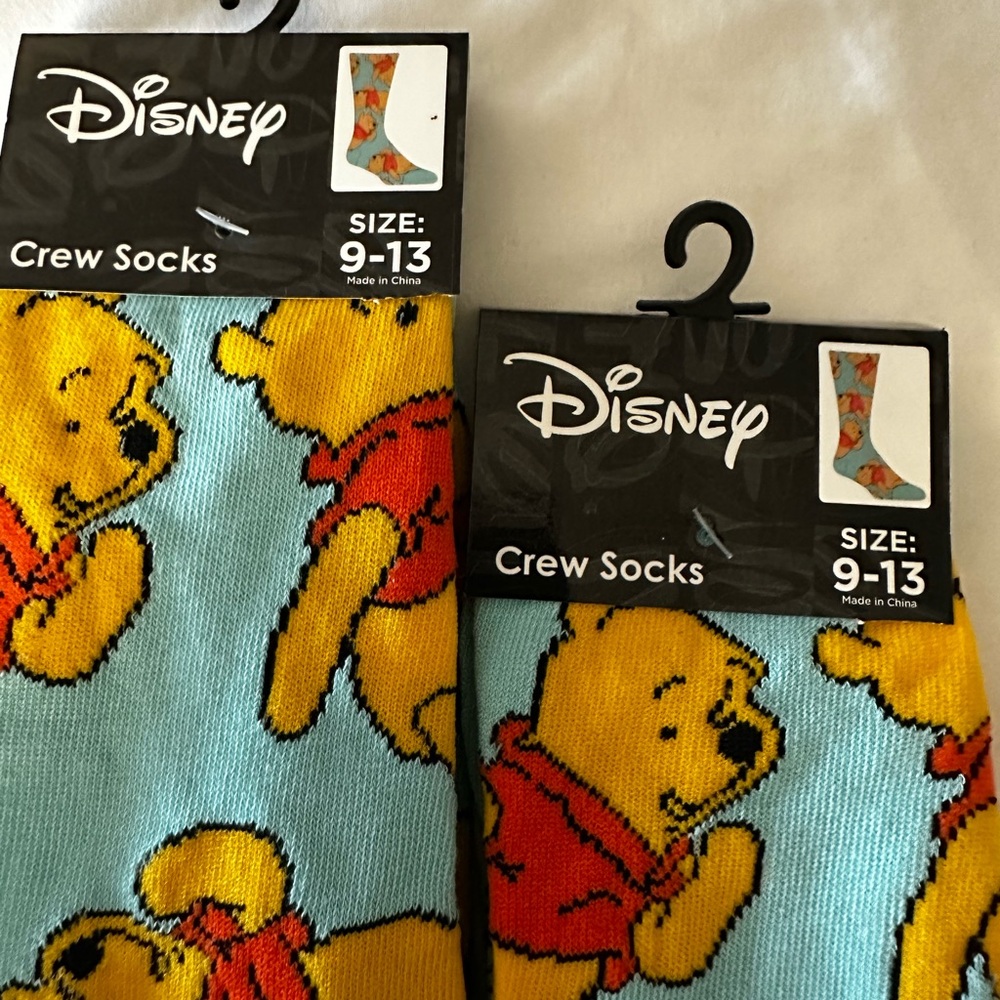 Disney Winnie the Pooh Bear Crew Socks Unisex Size 9-13 NEW WITH TAGS